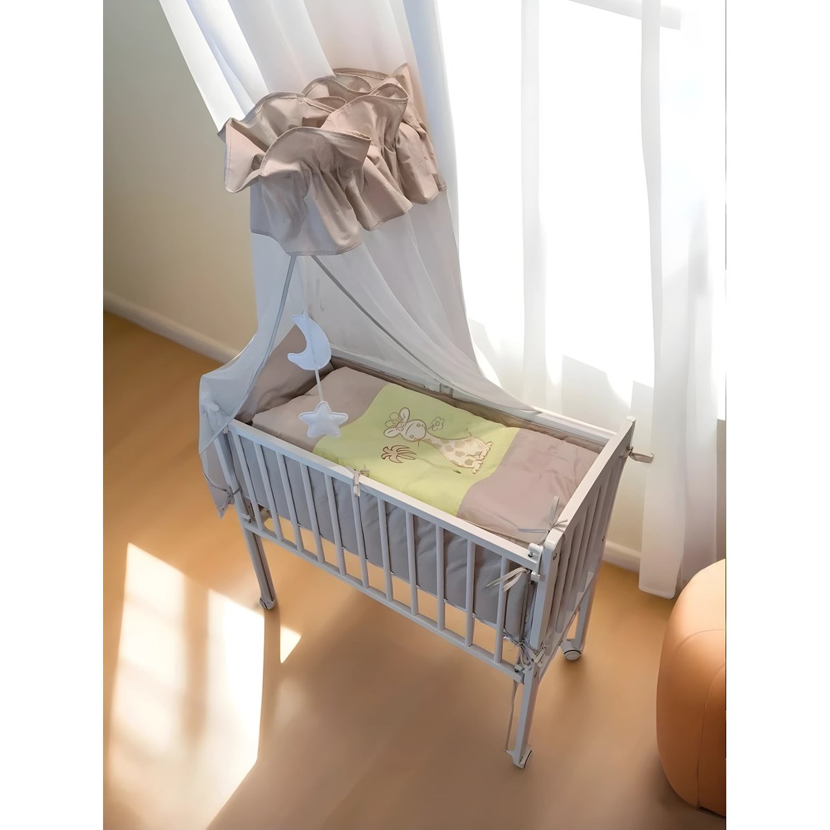 3-in-1 Baby Beistellbett mit Giraffe Bettwäsche – Komplettset - babyhafen.de
