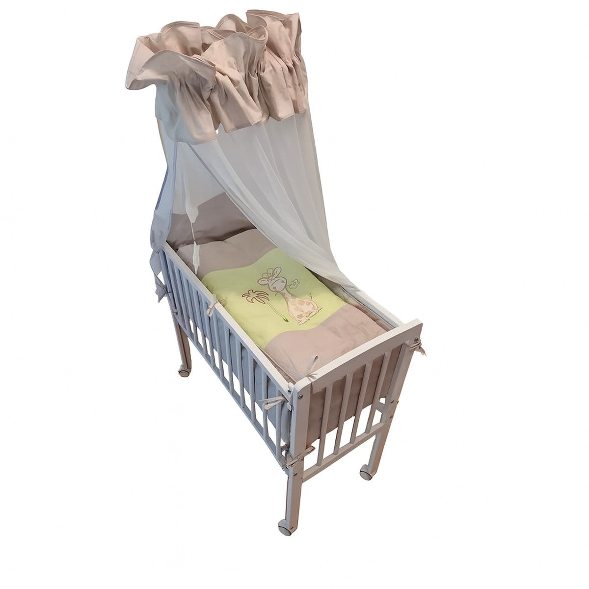 Beistellbett in Beige-Grün mit Giraffenmotiv und Himmel von Babyhafen