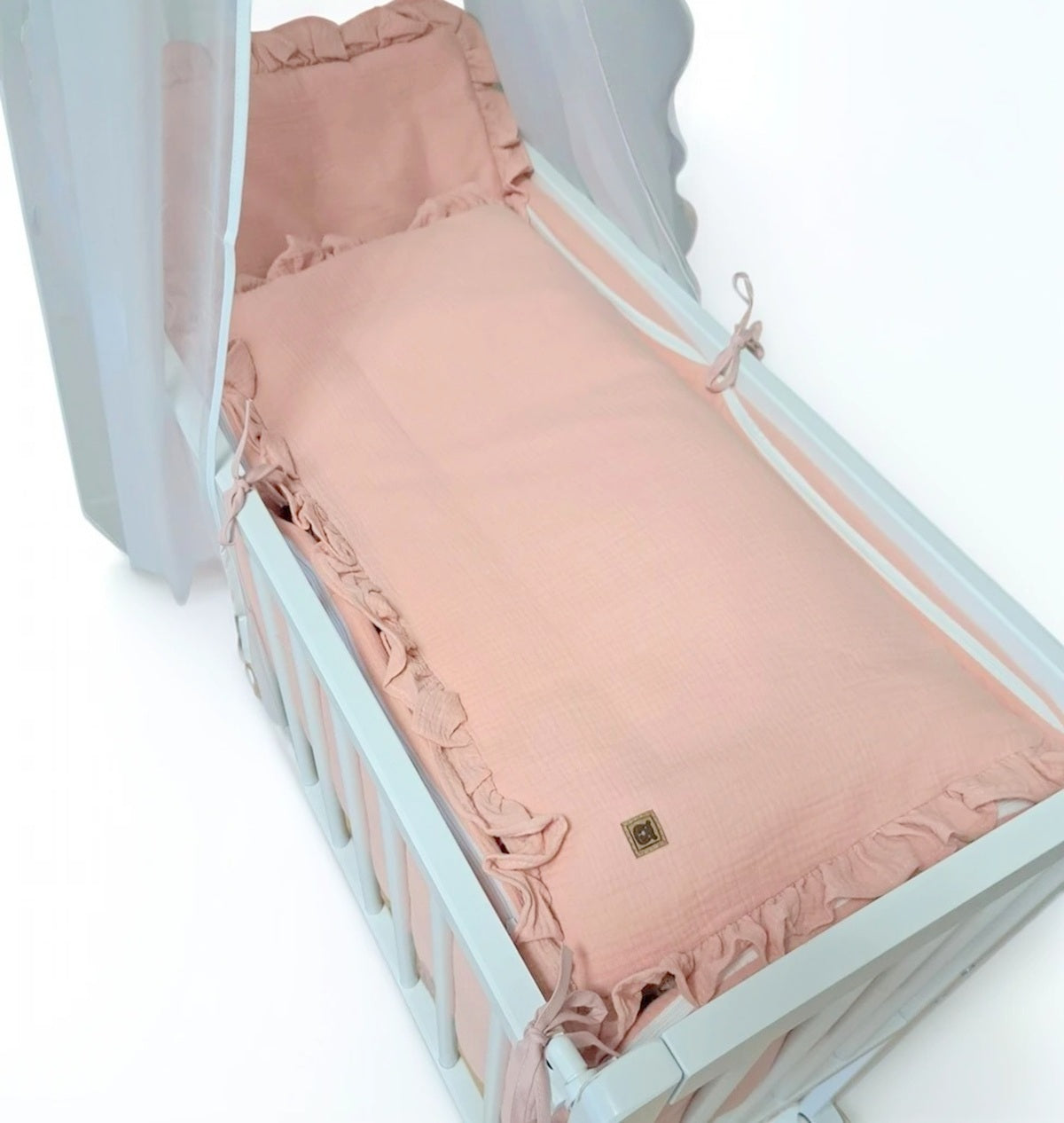 3in1 Beistellbett Weiß mit rosa Musselin – weich & stilvoll - babyhafen.de