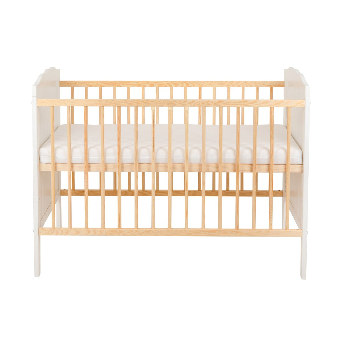 Holzbabybett mit Seitengitter und Bärchenmotiv – 120x60 cm