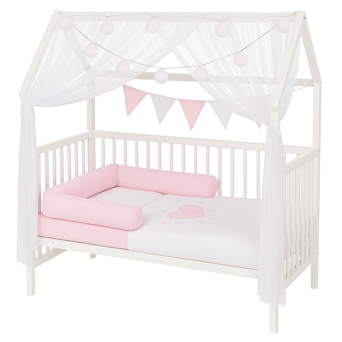 Babybett Hausbett 120x60 Rosa mit Bettset Herzen – weißes Holzbett mit Himmel und Wimpelkette