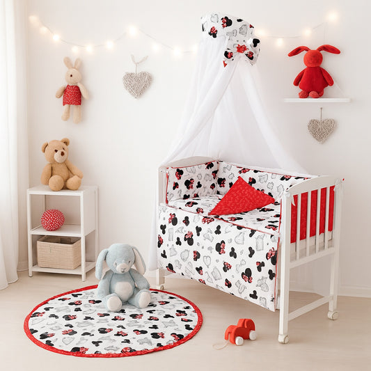 Komplett Babybett mit Minnie-Motiv und Krabbeldecke in Rot-Weiß von Babyhafen