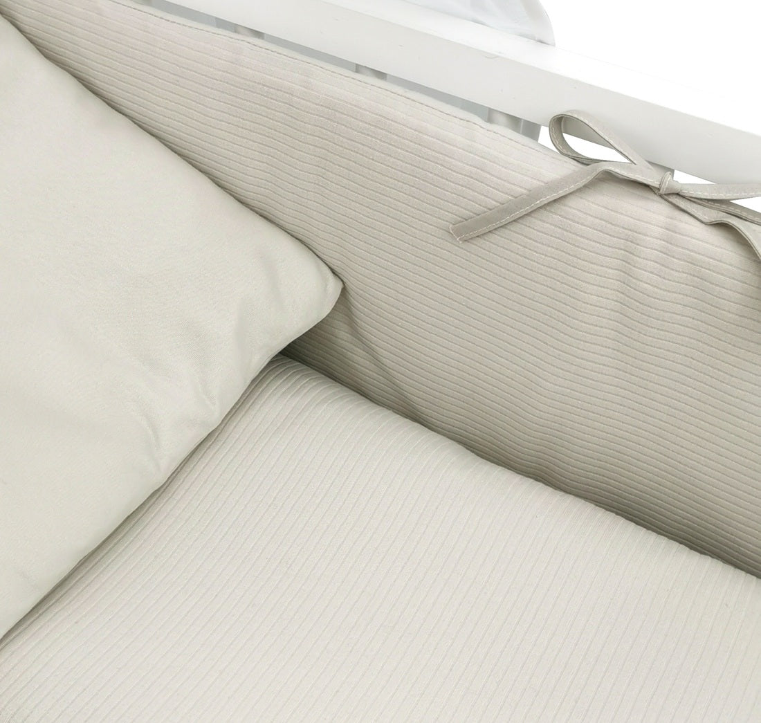 Komplett-Babybett 60x120 – Beige & Wende-Bettwäsche Interlock - babyhafen.de