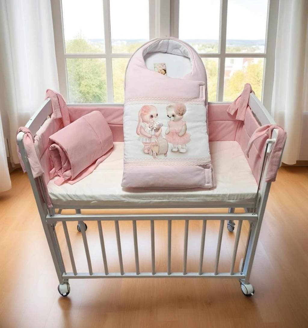 Beistellbett Baby weiß mit rosa Bio Baumwolle Nestchen & Matratze - babyhafen.de