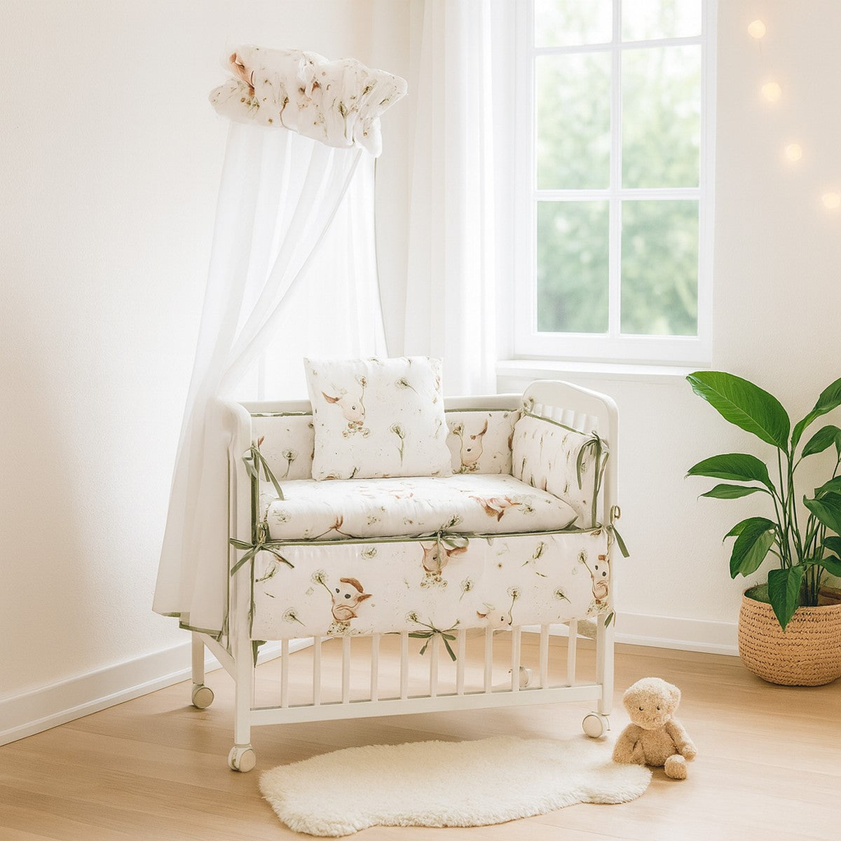 Babyhafen Beistellbett Komplettset in Weiß mit Kätzchen-Design und Matratze