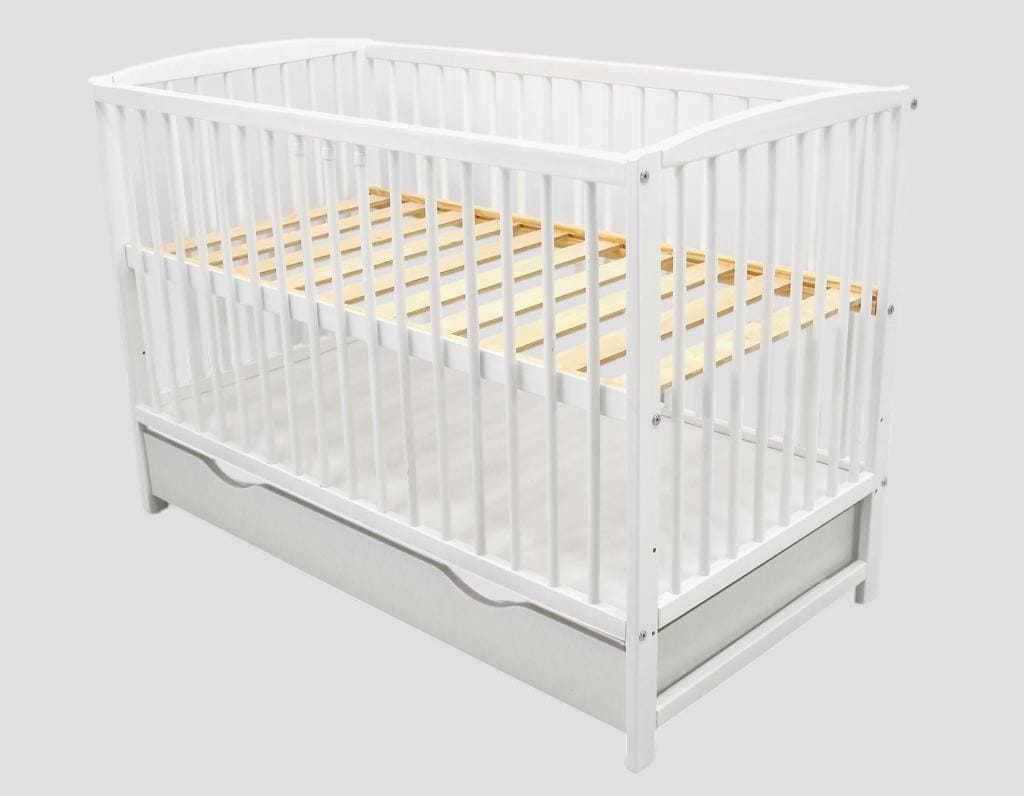 Kinderbett Esther weiß 60 × 120 mit Matratze Schublade - babyhafen.de