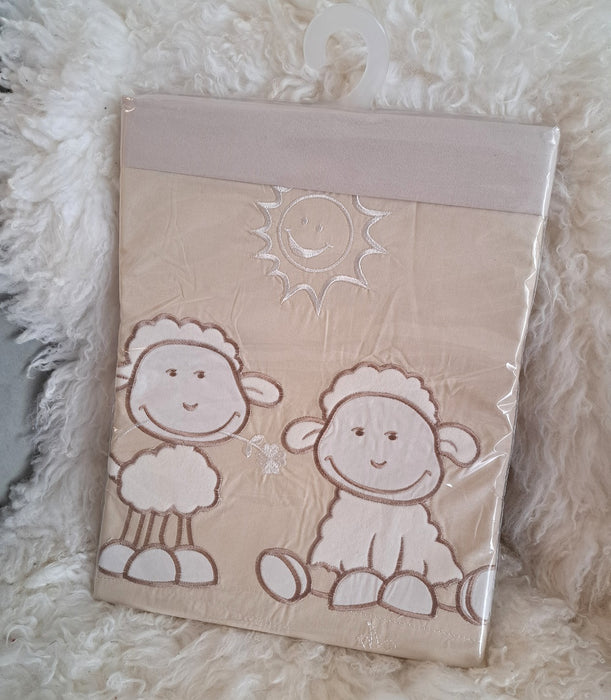 2-tlg. Kinderbettwäsche 120×90 Stickerei Happy Sheep - babyhafen.de 