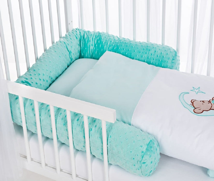 Hausbett 120x60 Rausfallschutz Ausstattung Teddy grün - babyhafen.de 