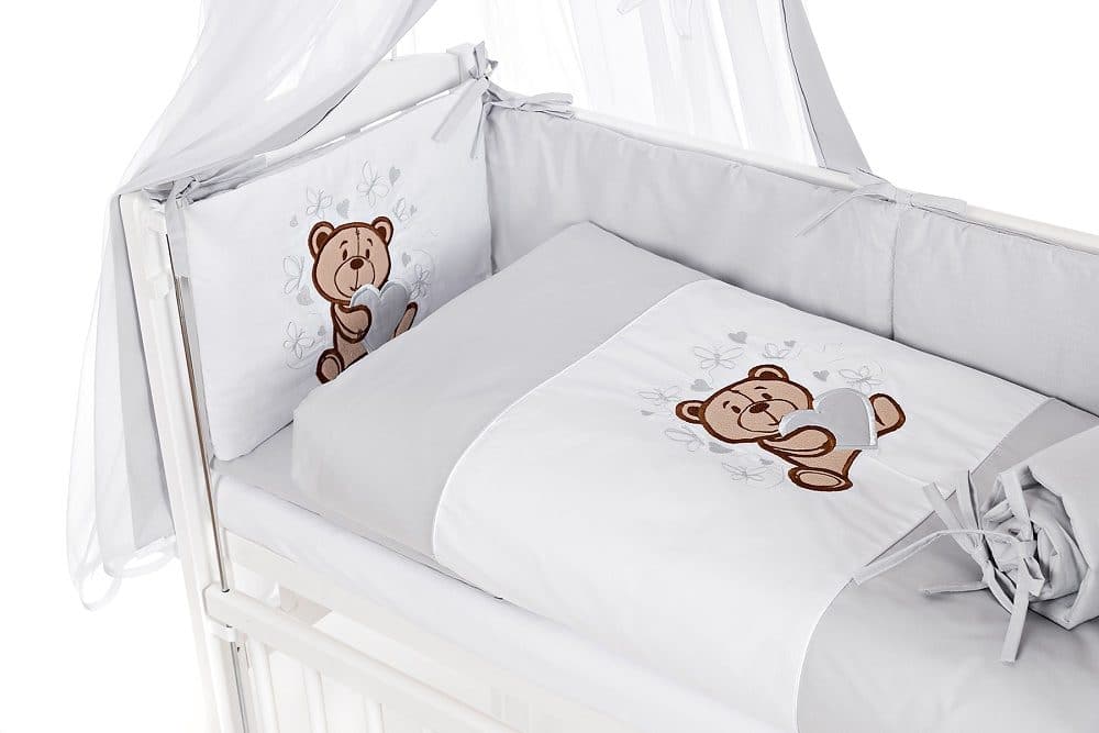 7-teilig Bettwäsche-Stickerei für Beistellbett grau Bear - babyhafen.de 