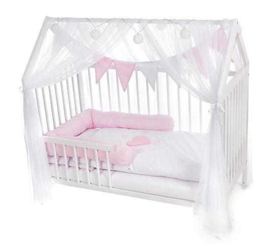 Babybett Hausbett Rausfallschutz Bettset Herzen rosa - babyhafen.de 
