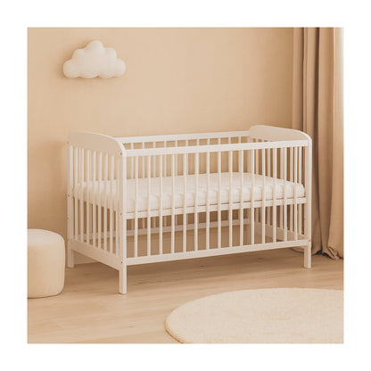 Babybett EMI – 60×120 cm mit Matratze aus Kiefernholz - babyhafen.de 