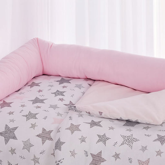 Babyhafen Hausbett Rosa – Bettset mit Sternenmuster, Nestchen und Decke im Babybett