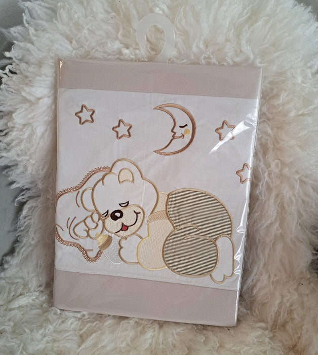 Baby Bettbezüge 120×90 Stickerei Teddybär Ecru - babyhafen.de 