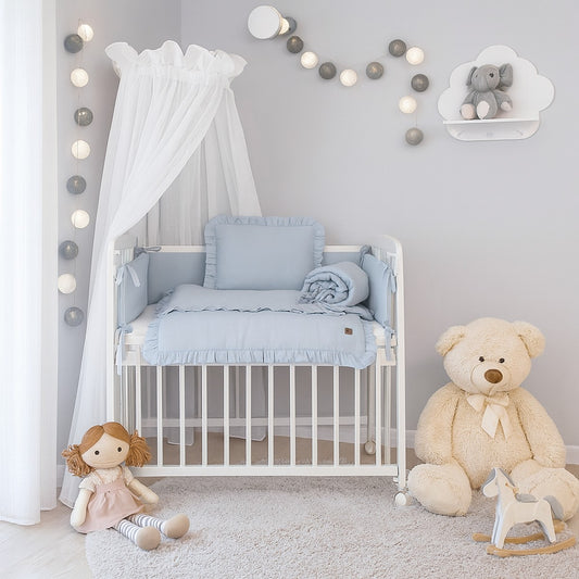 Babyhafen Beistellbett Weiß mit Musselin Bettwäsche in Jeansblau – stilvolles Komplettset für Neugeborene