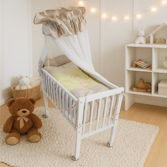Babybett mit Giraffenmotiv im skandinavischen Stil – warmes und liebevolles Design