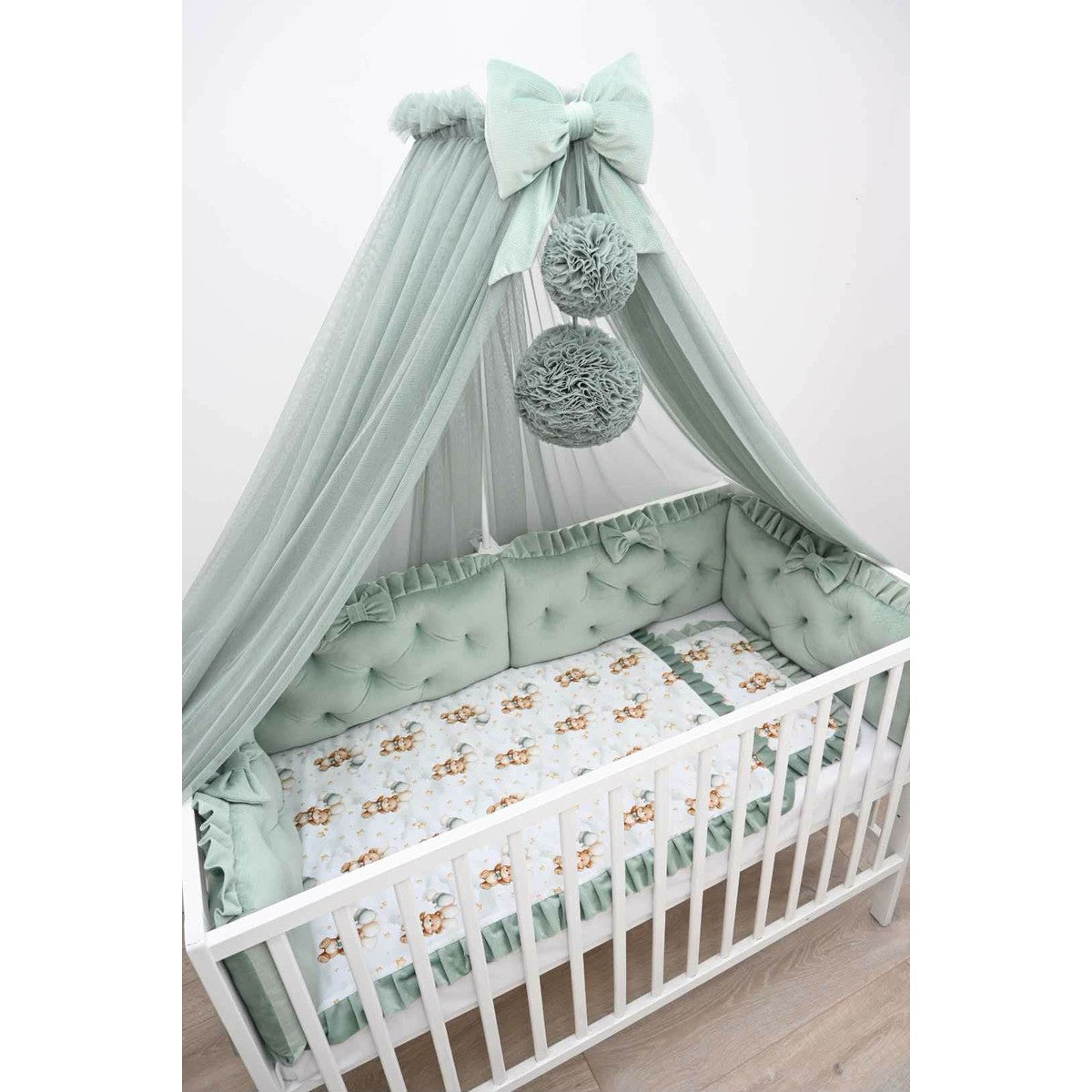 Babybett Komplettset Grün mit Baldachin und Bettwäsche