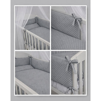 Komfortables und pflegeleichtes Babybettwäsche-Set mit Nestchen und Baldachin