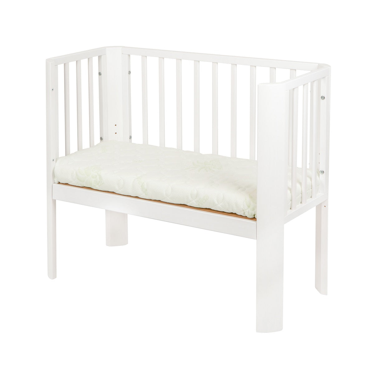 Beistellbett aus Holz mit Matratze