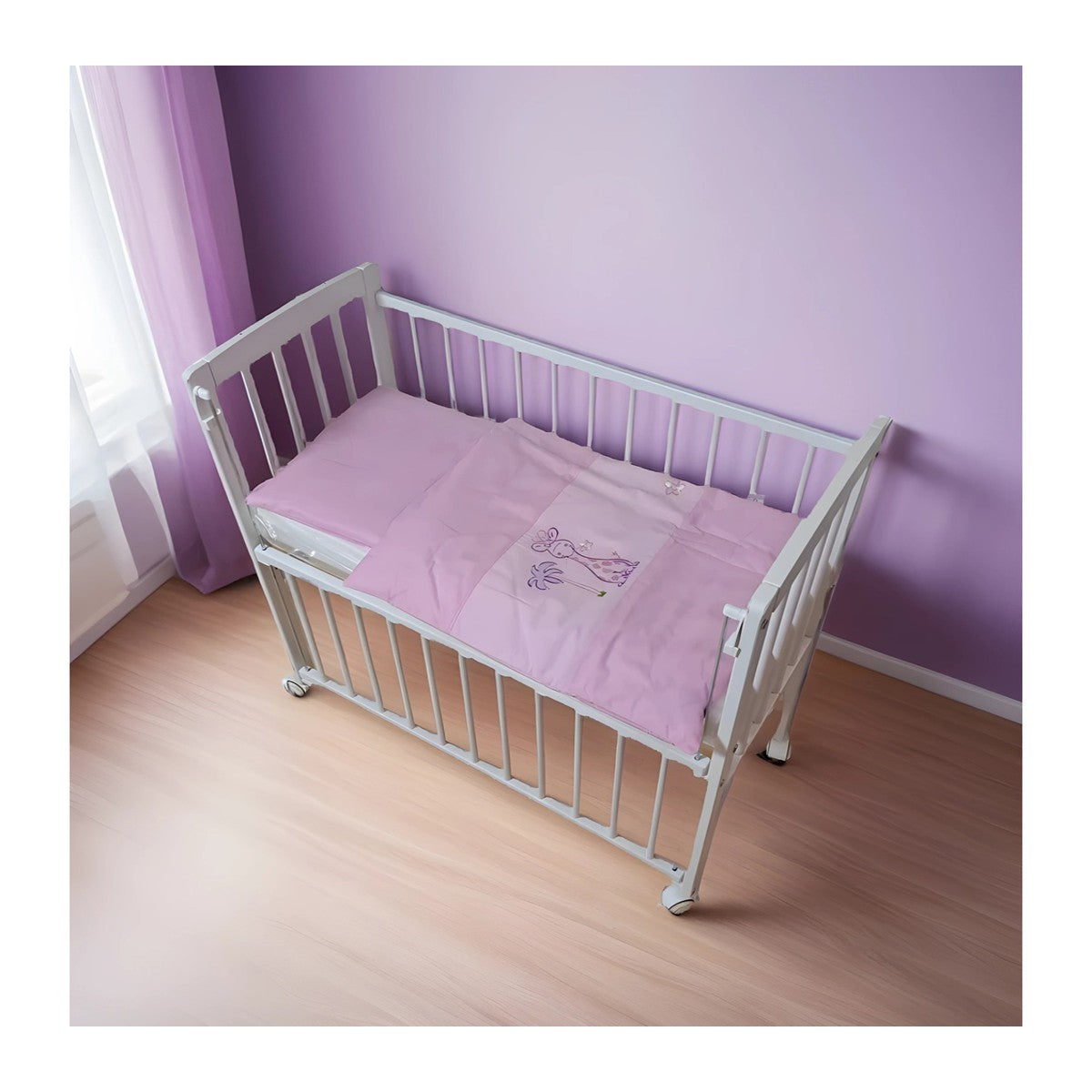 Beistellbett 40x90 weiß mit lila Bettwäsche Set mit Giraffenmotiv