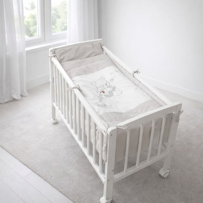 Beistellbett grau 40x90 mit Bettwäsche Set und Bären Motiv