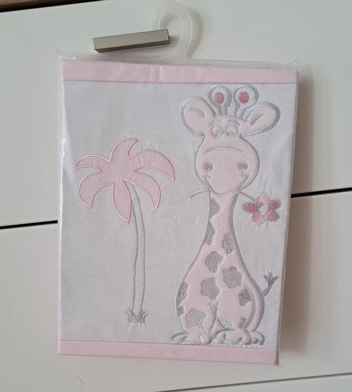 Besticktes Baby Bettwäsche-Set 120×90 Giraffe - babyhafen.de 