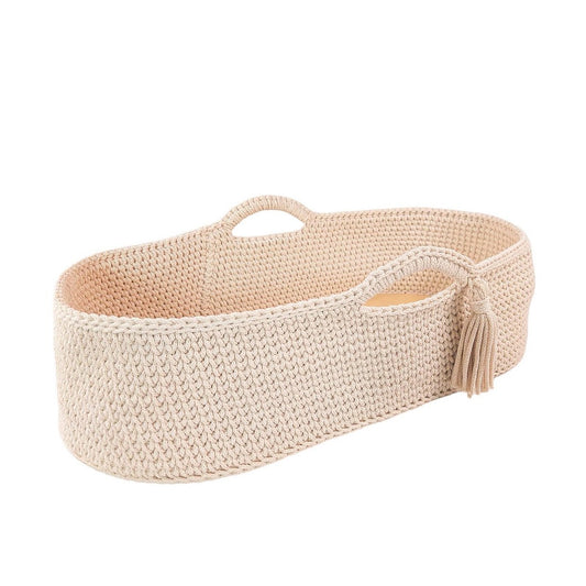 Handgehäkelter Moseskorb aus Baumwolle in Creme