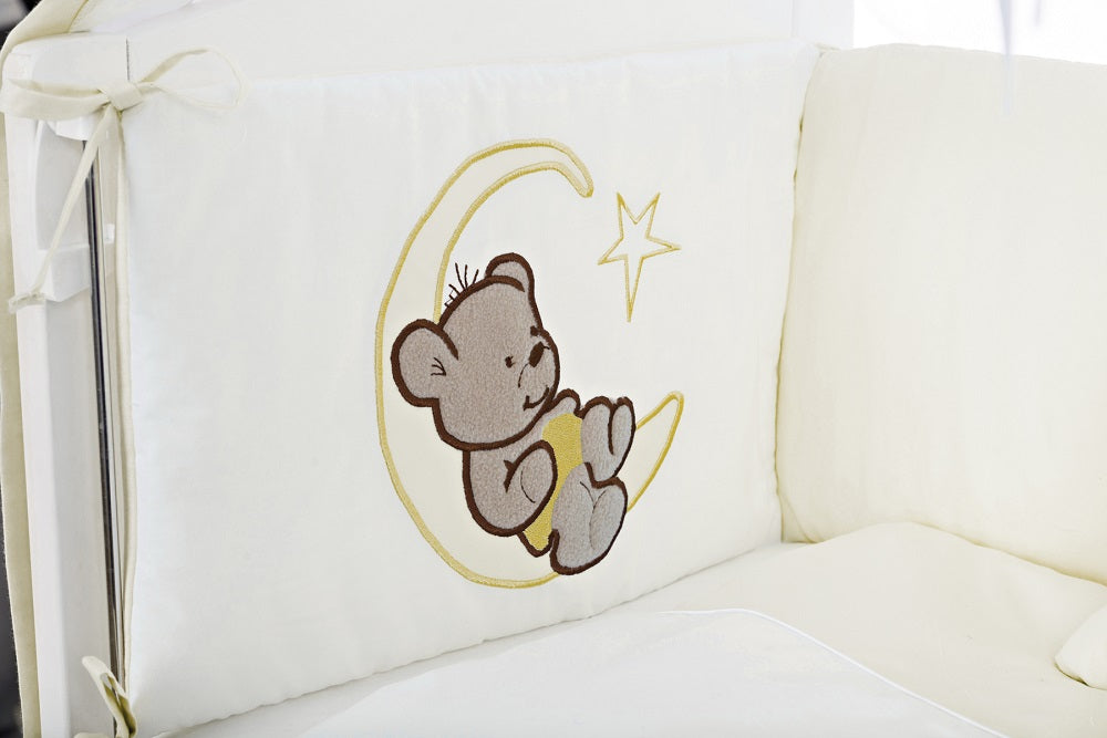 Bär auf Mond Creme Baby Beistellbett komplett inkl. Krabbeldecke - babyhafen.de 